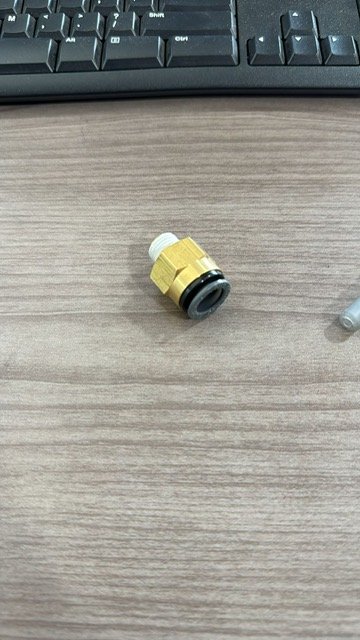 ACOPLE NEUMATICO 1/4 MACHO NPTO X 1/2 PTC